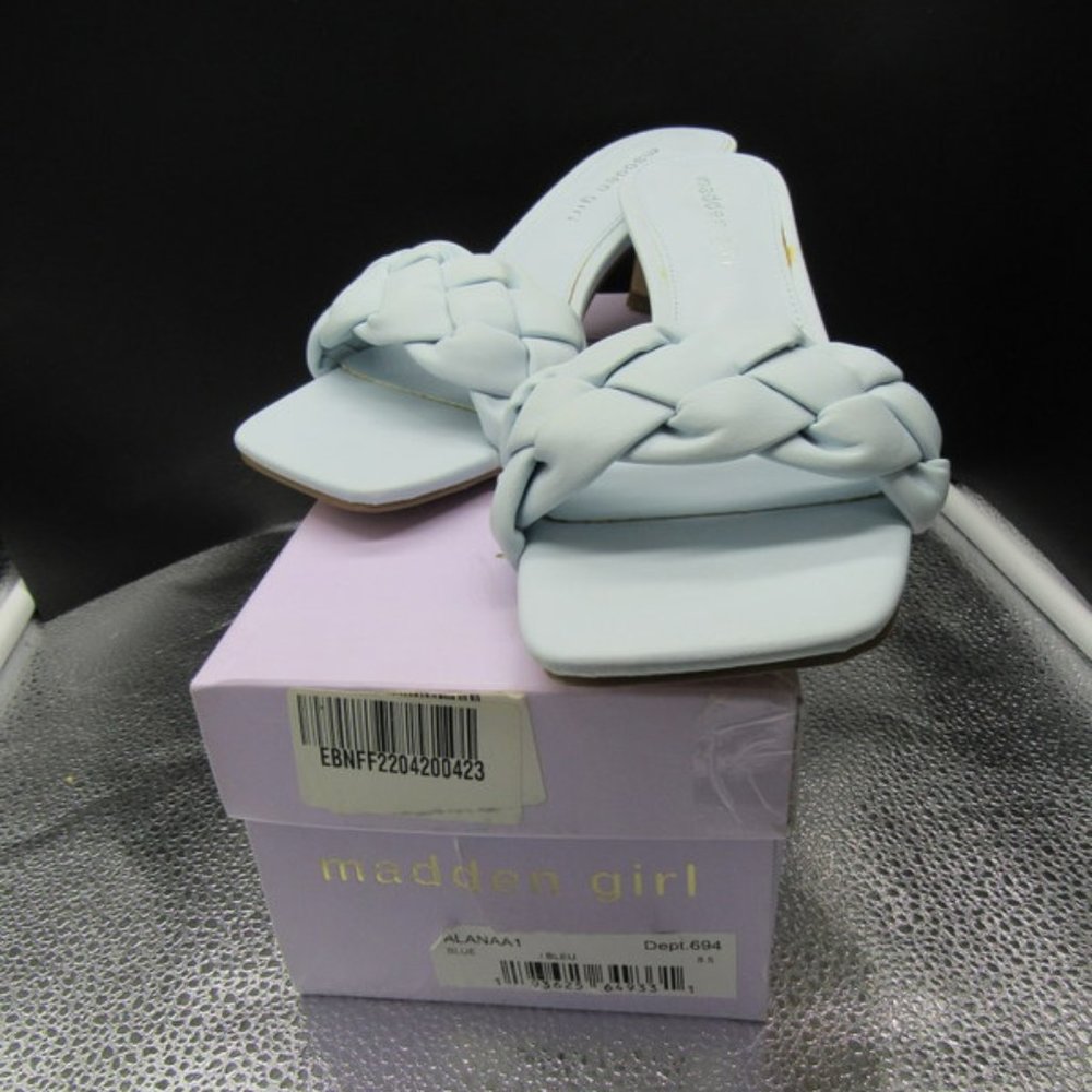 MADDEN GIRL "Alana" Kitten Heel Sandals Blue 8.5  NIB